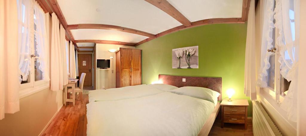 Hotel Hirschen Langnau im Emmental Exterior foto
