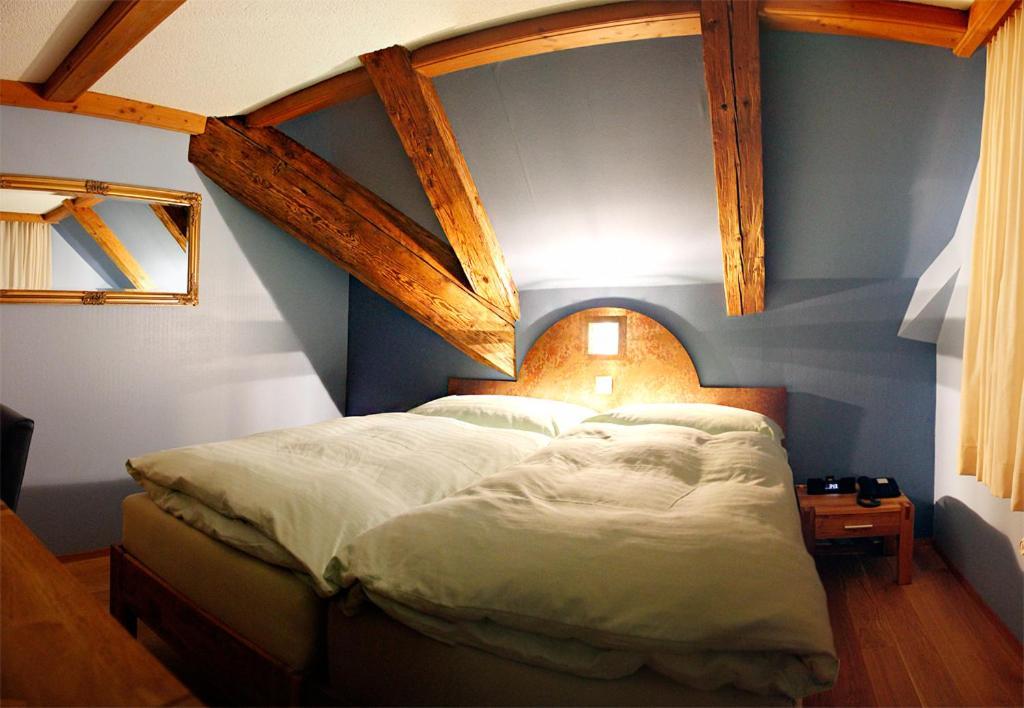Hotel Hirschen Langnau im Emmental Zimmer foto